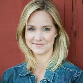 Julia Barnett-Tracy